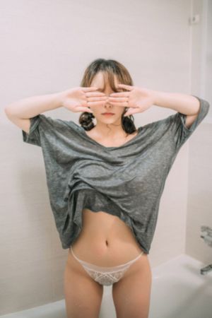qq国产色主播在线视频群_BD英语在线播放观看