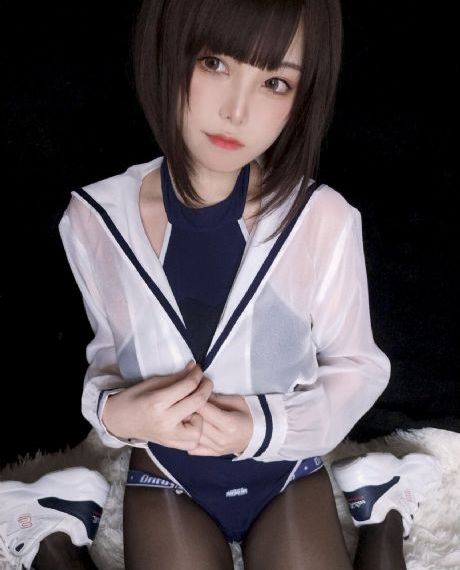 成人精品综合_高清完整无删减高清视频播放