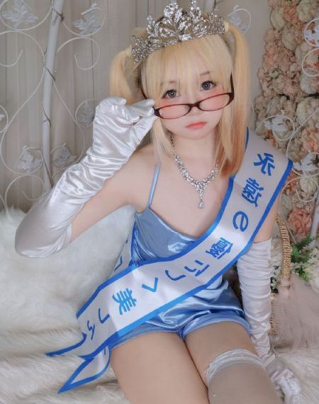 蜜桃久久免费_国产剧高清完整版